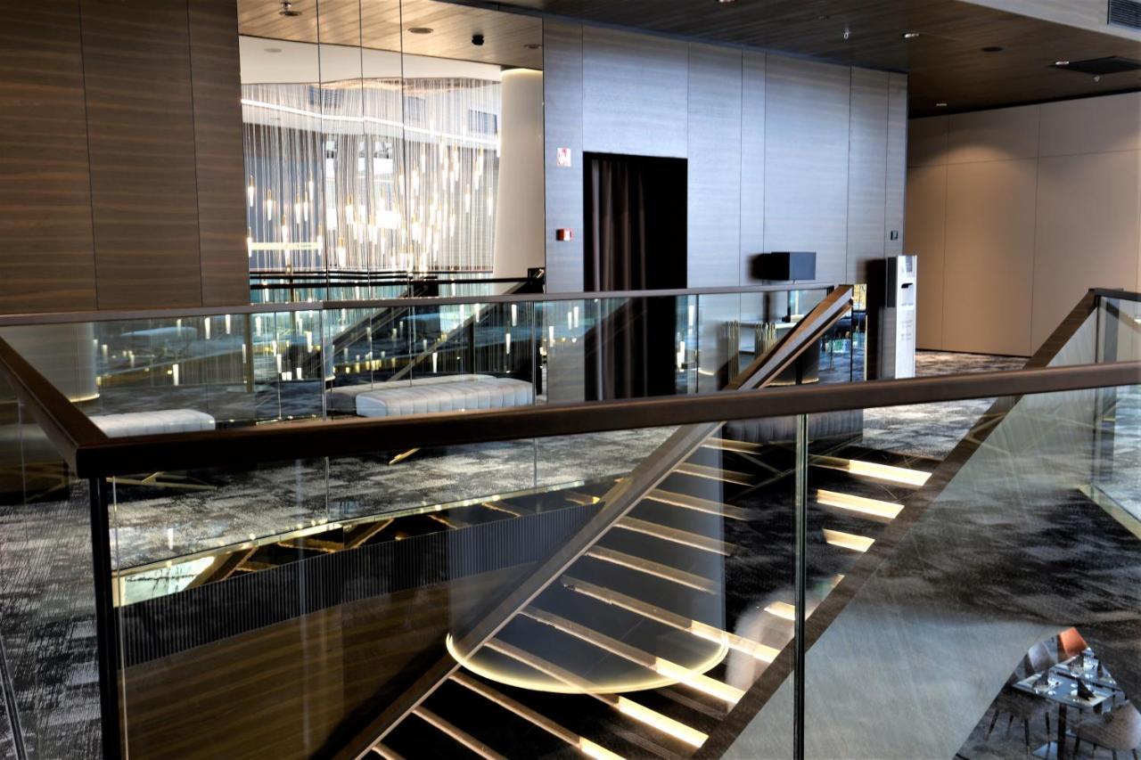 Hotel Grand Plaza & Congress Center 5*