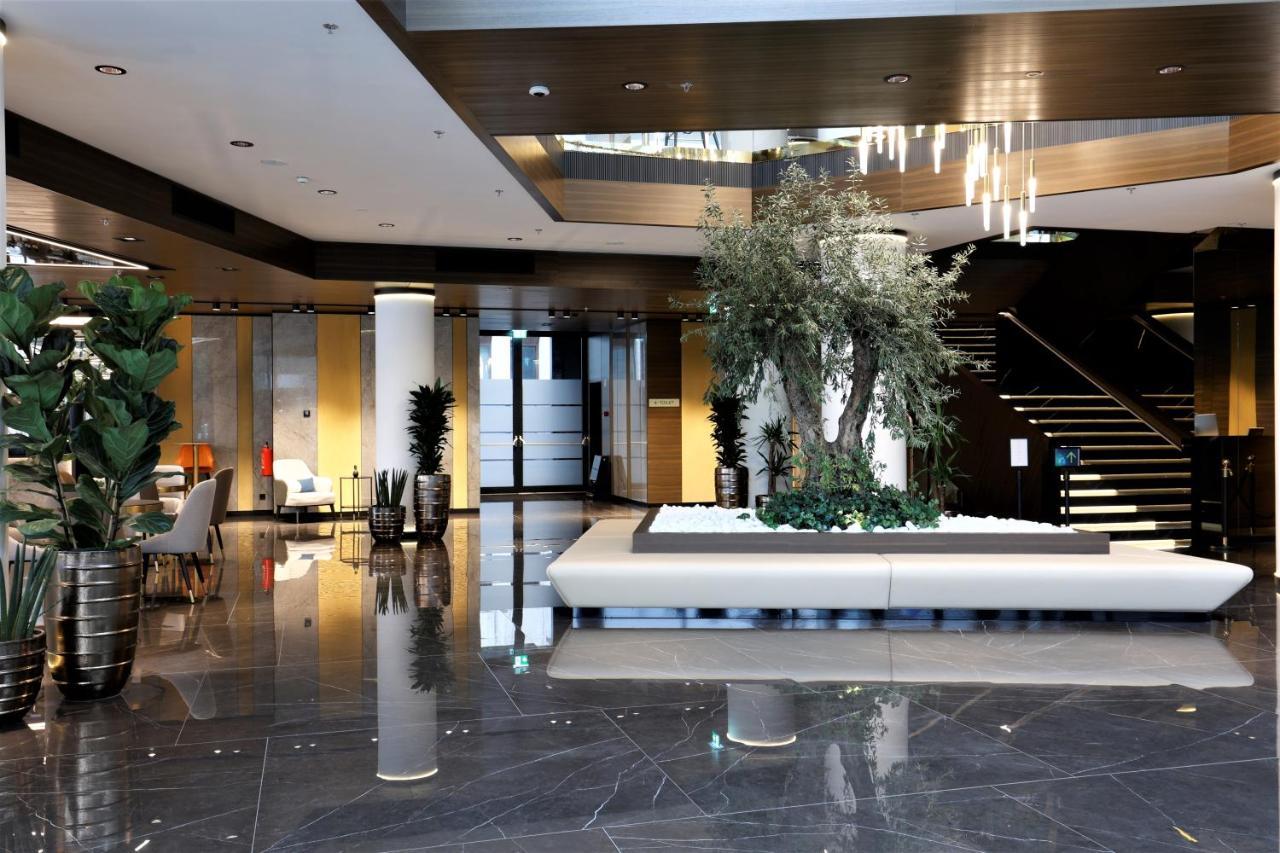 Grand Plaza & Congress Center Hotel Lubiana